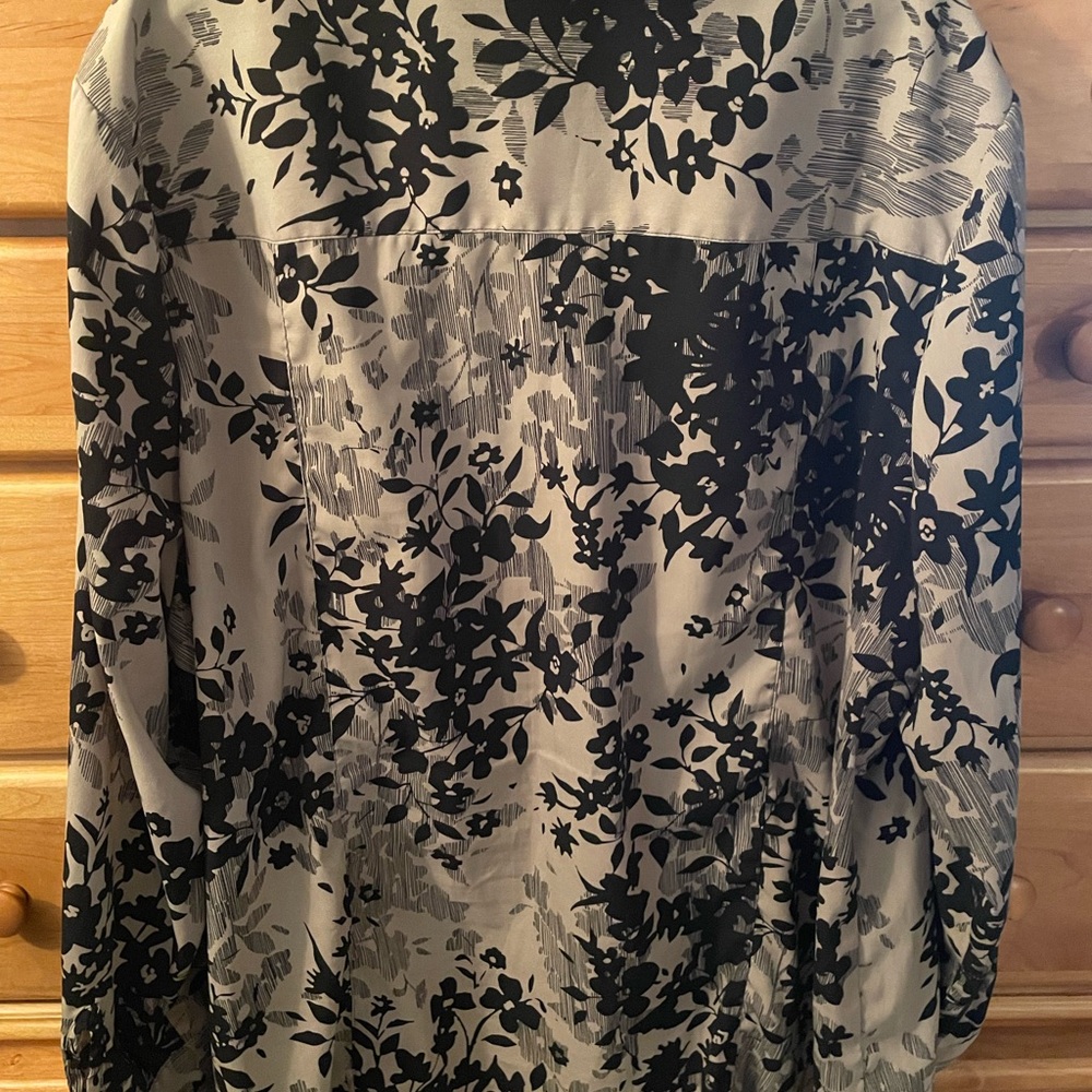 Women’s Maggie Barnes Black and Taupe Floral Tunic Plus Size 22/24W - Picture 3 of 6